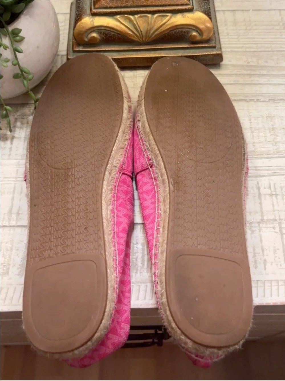 Michael Kors Pink Espadrille Flats ~ Size 10